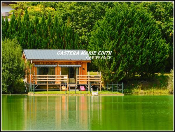DOMAINE - HAMEAU - MANOIR AVEC TOURS + 2 MAISONS + LAC +33 pièces - MIRANDE à 7 MINUTES (32)Opportunité unique