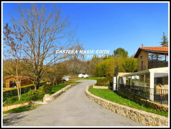 DOMAINE - HAMEAU - MANOIR AVEC TOURS + 2 MAISONS + LAC +33 pièces - MIRANDE à 7 MINUTES (32)Opportunité unique