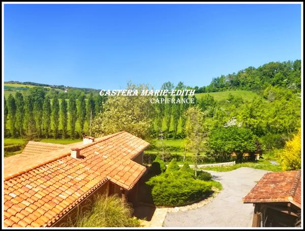 DOMAINE - HAMEAU - MANOIR AVEC TOURS + 2 MAISONS + LAC +33 pièces - MIRANDE à 7 MINUTES (32)Opportunité unique