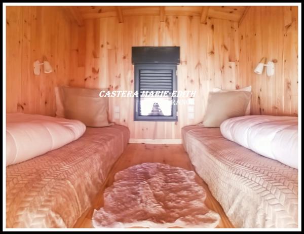 DOMAINE - HAMEAU - MANOIR AVEC TOURS + 2 MAISONS + LAC +33 pièces - MIRANDE à 7 MINUTES (32)Opportunité unique