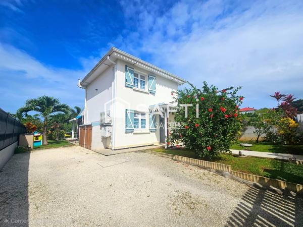 Maison familiale récente, sans travaux – Grande piscine & vaste terrasse – Saint-Esprit