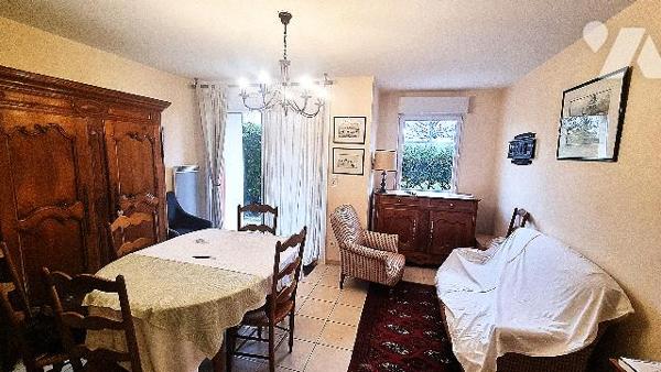LE LOROUX BOTTEREAU, appartement 2 pièces avec jardin.