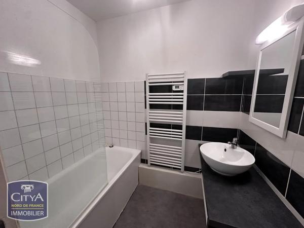 Appartement à louer 1 pièce 31m² Cambrai (59400)