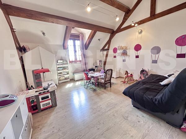 Charmante maison de style briard – 202 m² habitables – Terrain de 690 m²