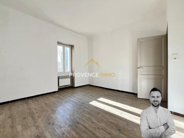 Salon-de-Provence (13300) Maison Type 5 - 136m² - Terrain de 320m²