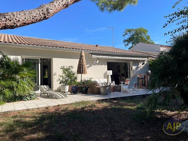 Maison à vendre Saintes - 4 pièces, 92m² avec 2 chambre(s) à 258 000€ - AJP Immobilier Saintes