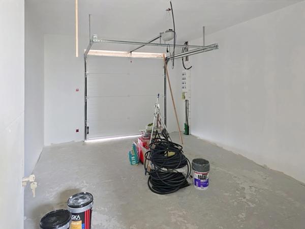 Proche de BEAUNE, à vendre VILLA de 6 pièces de 145 m² avec garage sur son terrain de 839 m².