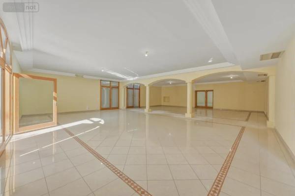Achat - Maison Divonne-les-Bains 01220 11 pièces 661 m 2 31616 m 2