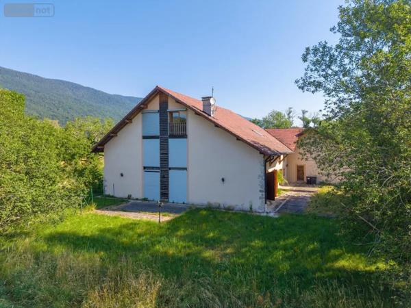 Achat - Maison Divonne-les-Bains 01220 11 pièces 661 m 2 31616 m 2