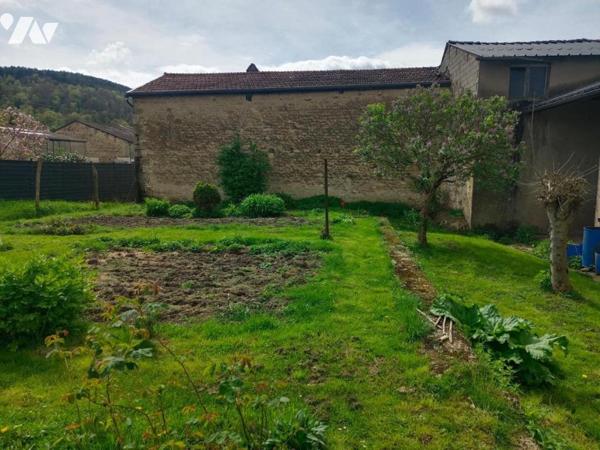 ANCIEN CORPS DE FERME - DEPENDANCES - PRE A VENDRE A LION DEVANT DUN