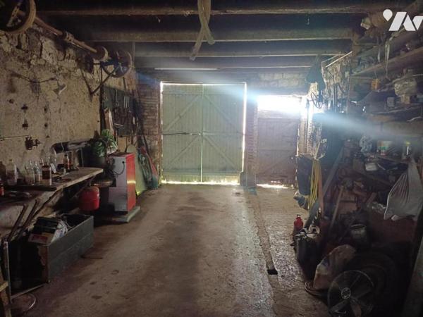 ANCIEN CORPS DE FERME - DEPENDANCES - PRE A VENDRE A LION DEVANT DUN