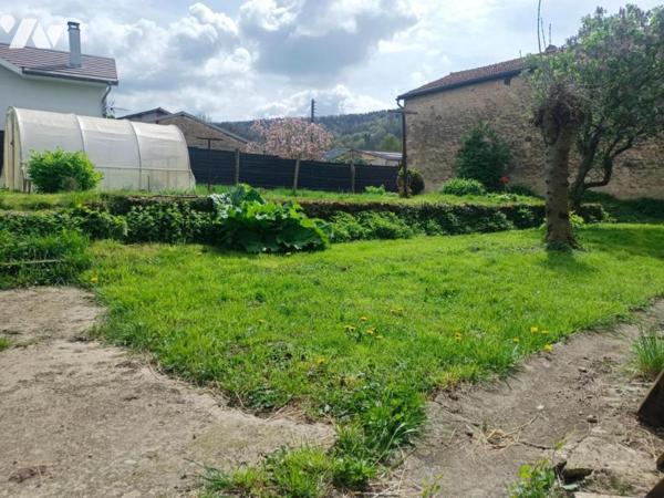 ANCIEN CORPS DE FERME - DEPENDANCES - PRE A VENDRE A LION DEVANT DUN