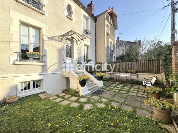 Maison
         4 pièces
        - 60 m² 469 000 € *