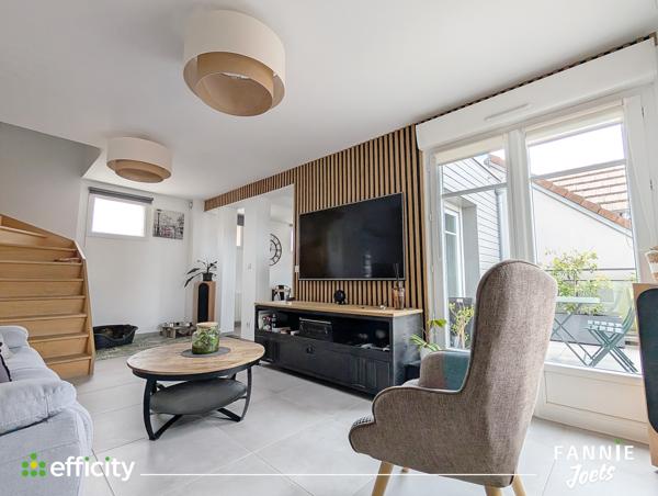 Appartement
         6 pièces
        - 122 m² Exclusivité 395 000 € *