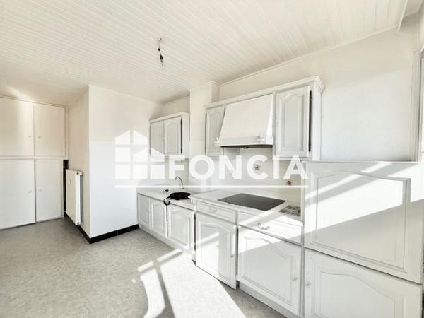 À vendre Appartement 3 pièces 70.37 m² - Reims 51100