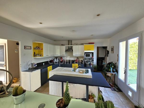 Maison à vendre de plain-pied avec 4 chambres