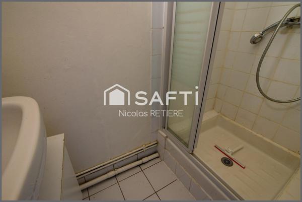 Moutonnerie T1 de 25m2 avec caveau et grenier