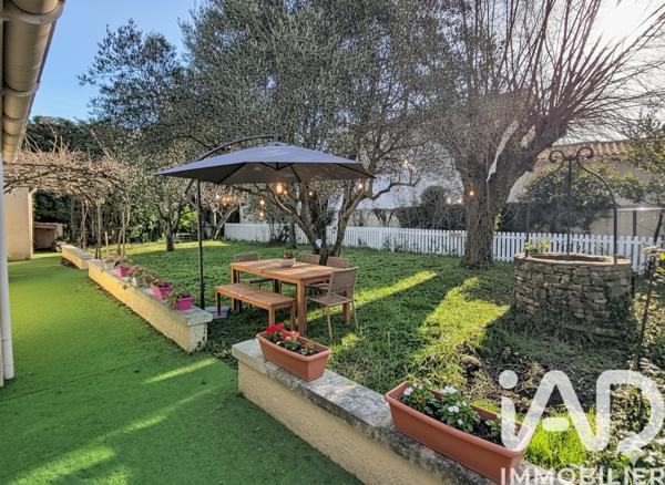 Maison à vendre 6 pièces 136 m² Entraigues-sur-la-Sorgue