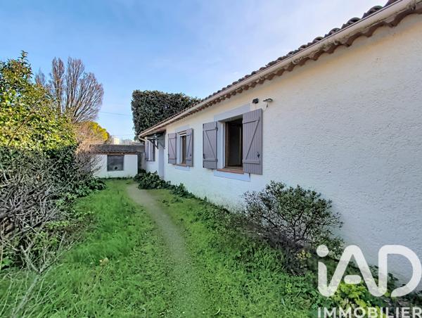 Maison à vendre 6 pièces 136 m² Entraigues-sur-la-Sorgue
