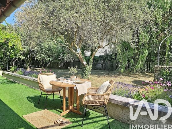 Maison à vendre 6 pièces 136 m² Entraigues-sur-la-Sorgue