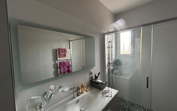 Maison à vendre    4 pièces •  La Rochelle