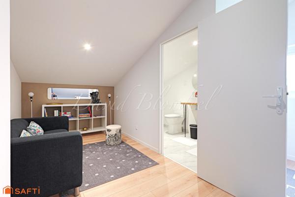 Maison entièrement rénovée - 1800m2 - Garages - GRAULHET