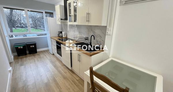 Location Chambre 13.39 m² - Tours 37000