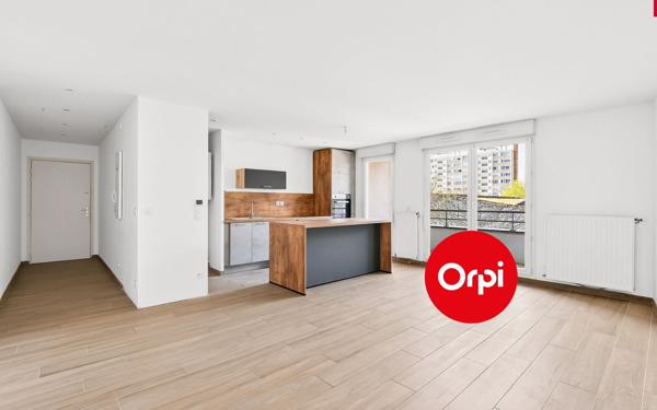 Appartement à vendre    3 pièces • 70 m2 Saint-Priest