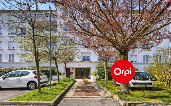 Appartement à vendre    3 pièces • 70 m2 Saint-Priest