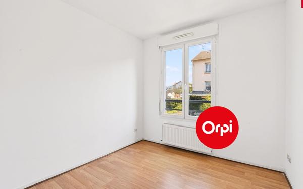 Appartement à vendre    3 pièces • 70 m2 Saint-Priest