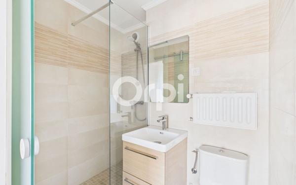 Appartement à vendre    4 pièces • 98 m2 Mandelieu-la-Napoule