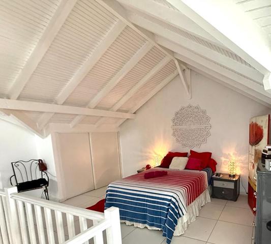 Appartement Baie Mahault 4 pièce(s) 85 m2