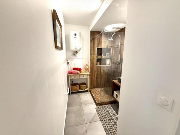 Appartement Baie Mahault 4 pièce(s) 85 m2