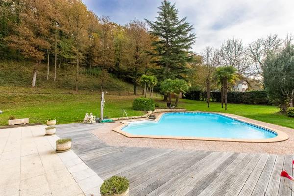 maison 8 pièces 198m² à vendre à Aire-sur-l'Adour