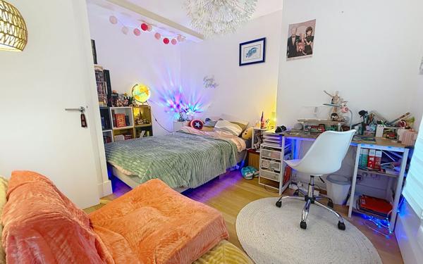 Appartement à vendre    3 pièces • 60,33 m2 Paris 13