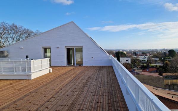 Appartement à vendre    4 pièces • 118,42 m2 Toulouse