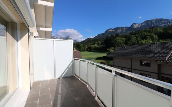 Appartement à louer    3 pièces • 56,05 m2 Saint-Pierre-en-Faucigny