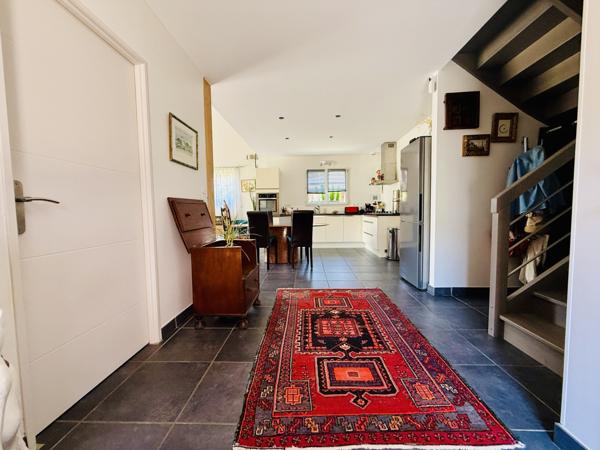 Cranves-Sales (74380) MAISON INDIVIDUELLE 113m2 3 CHAMBRES ET JARDIN