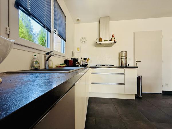 Cranves-Sales (74380) MAISON INDIVIDUELLE 113m2 3 CHAMBRES ET JARDIN