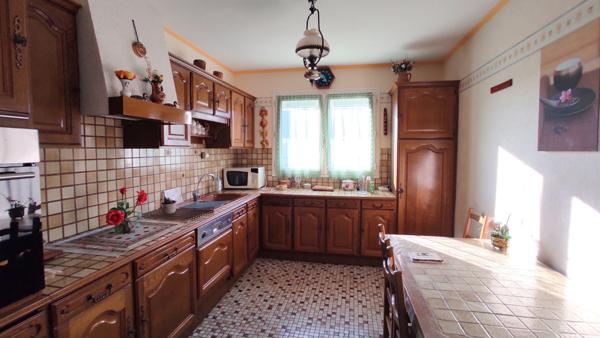 Maison 6 pièces à vendre Châtellerault - 86100 / Réf: 11927