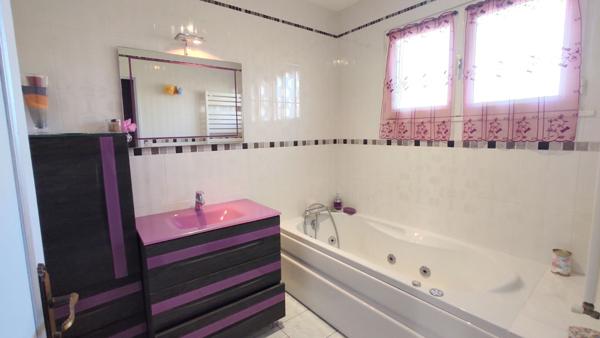 Maison 6 pièces à vendre Châtellerault - 86100 / Réf: 11927