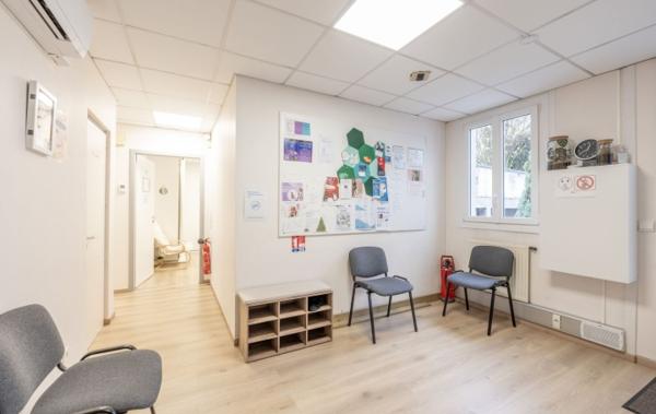 Vente Local commercial Cabinet medical rénové(e) Frangy   