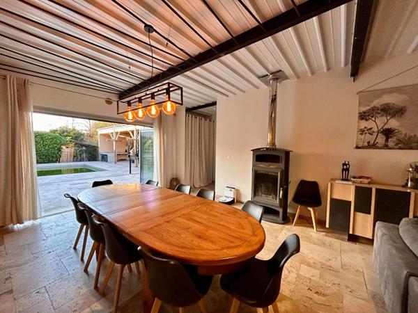 Superbe demeure de prestige, 230 m²,  au Eyzies 24620