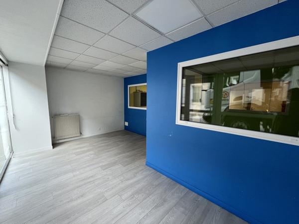 Local commercial à louer |  Ruffec |  4 pièces | 71 m²