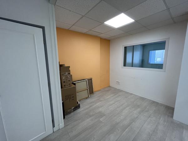 Local commercial à louer |  Ruffec |  4 pièces | 71 m²