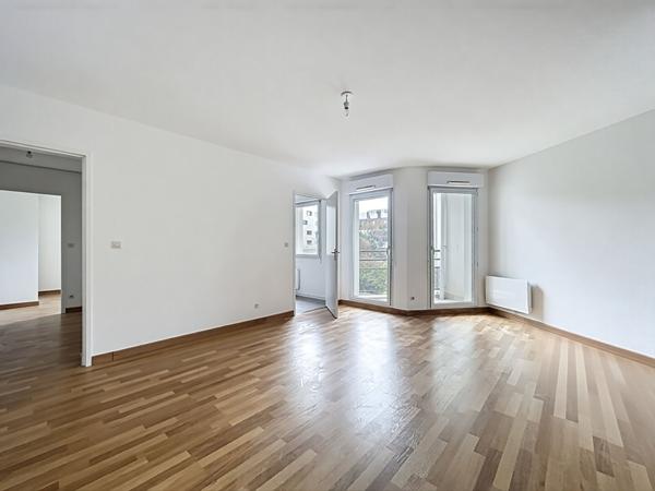 Appartement Nantes Chantenay - Proche Place Jean Macé - 1 chambre - Balcons - Garage