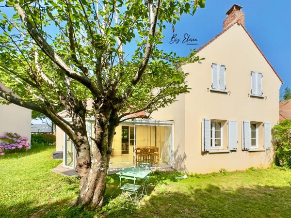 MAISON INDIVIDUELLE, FAMILIALE AU CALME, 6 PIECES – JARDIN SANS VIS‑A‑VIS - RER A A PIED - A 35 MIN DE CHATELET‑LES‑HALLES.