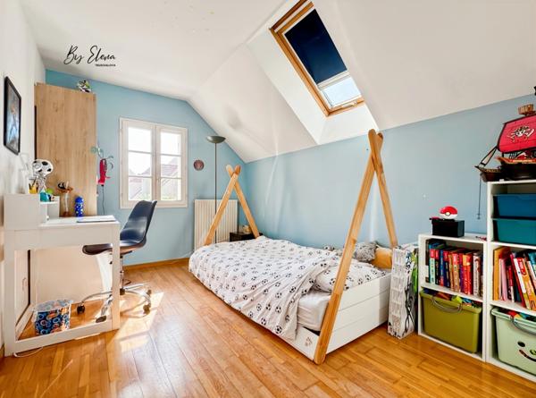 MAISON INDIVIDUELLE, FAMILIALE AU CALME, 6 PIECES – JARDIN SANS VIS‑A‑VIS - RER A A PIED - A 35 MIN DE CHATELET‑LES‑HALLES.