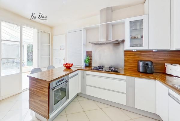 MAISON INDIVIDUELLE, FAMILIALE AU CALME, 6 PIECES – JARDIN SANS VIS‑A‑VIS - RER A A PIED - A 35 MIN DE CHATELET‑LES‑HALLES.