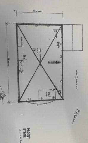 Local commercial et entrepôt de 1 569 m² sur terrain de 2 193 m² ? Beaurepaire (38270)